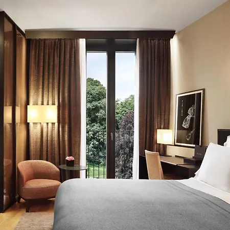 Bulgari 5*