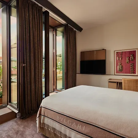 Bulgari Hotel 5*