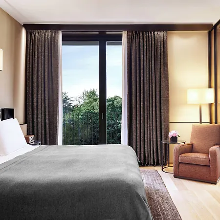 Hotel Bvlgari 5*