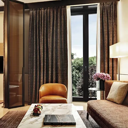 Hotel Bvlgari 5*